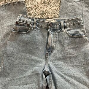 Abercrombie 90’s straight jeans